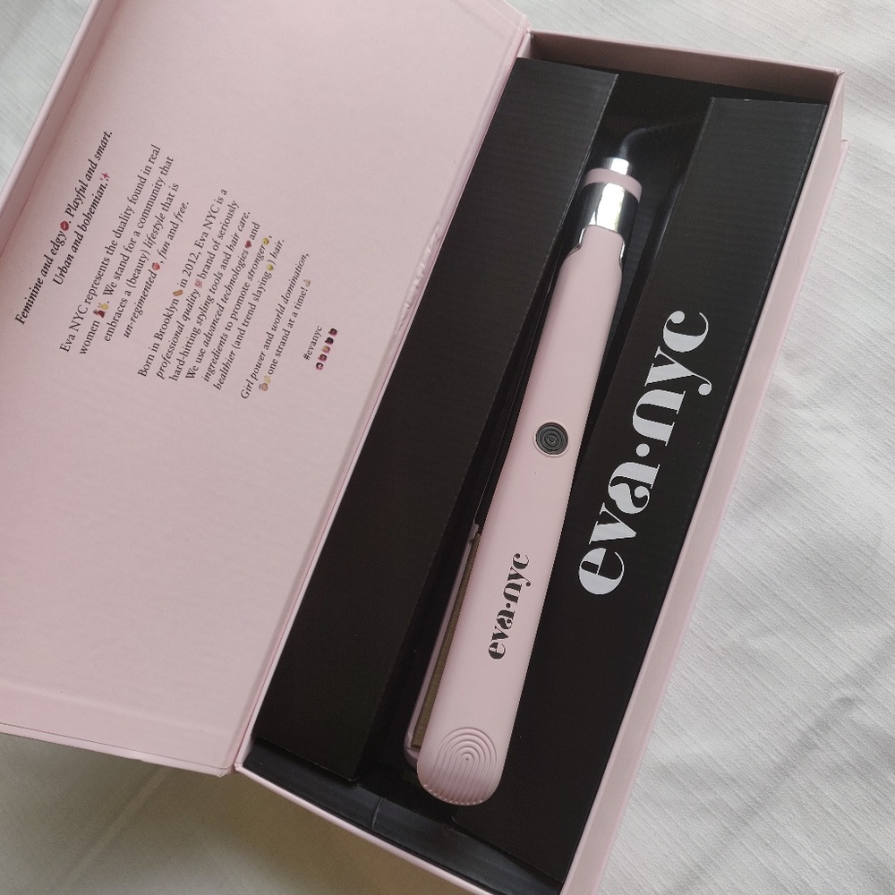 Nano sylk styling iron Eva NYC 1" NEW